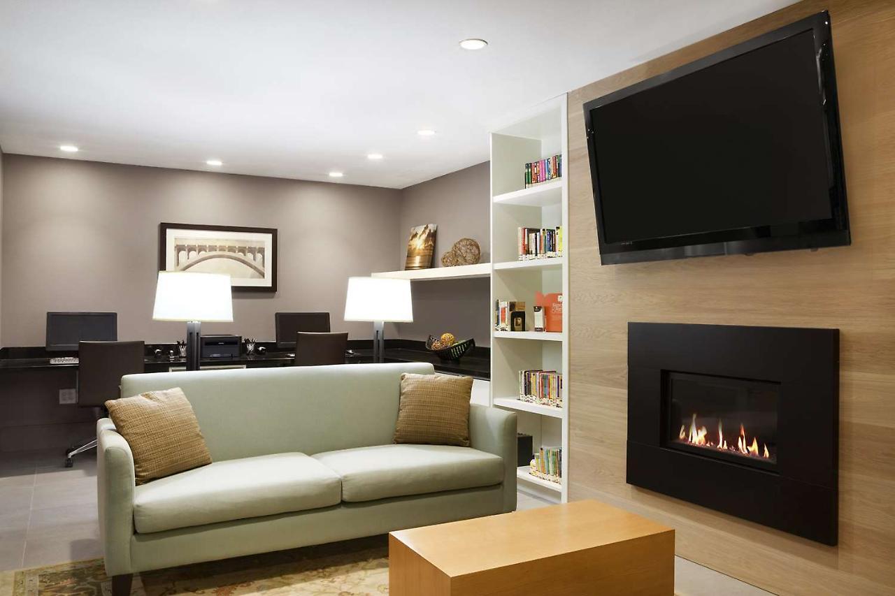 Country Inn & Suites By Radisson, Pierre, Sd Εξωτερικό φωτογραφία