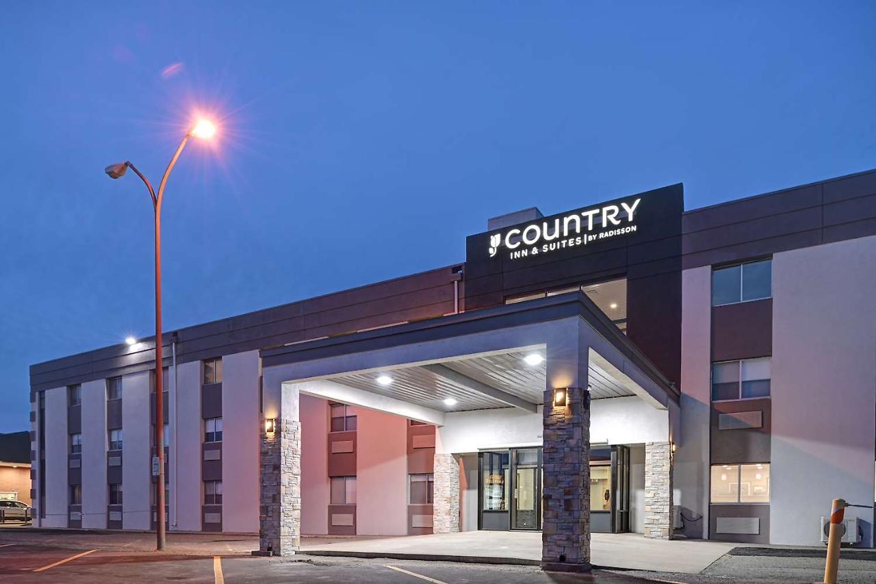Country Inn & Suites By Radisson, Pierre, Sd Εξωτερικό φωτογραφία