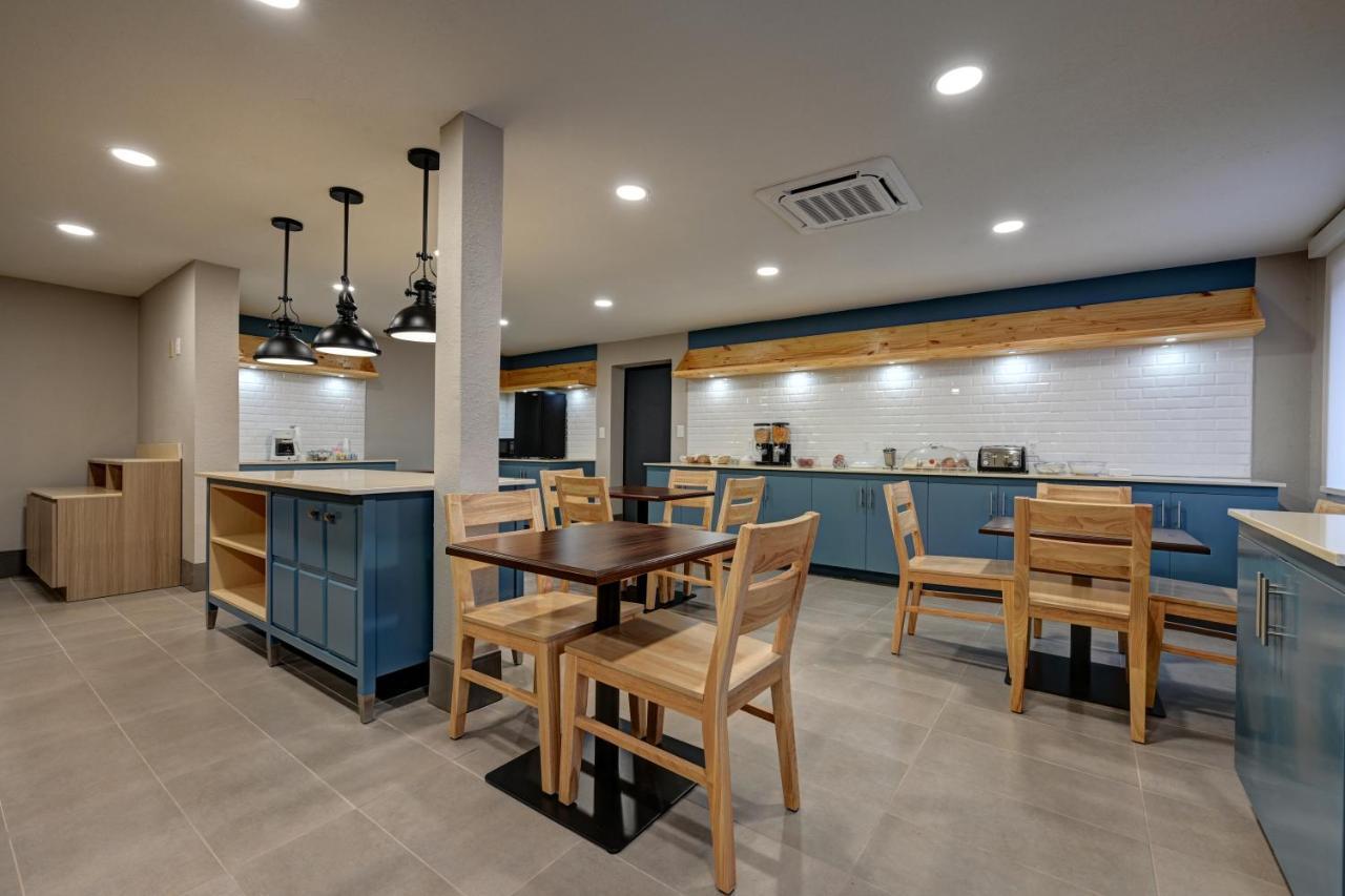 Country Inn & Suites By Radisson, Pierre, Sd Εξωτερικό φωτογραφία